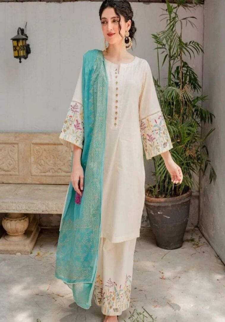 3 PIECE EMBROIDERED DHANAK SUIT