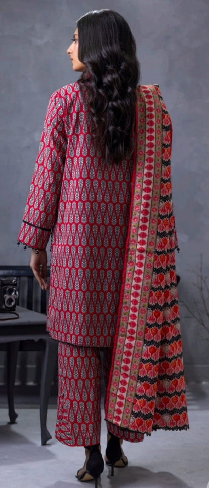 3PIECE  IDENTIC  DIGITAL PRINTED KHADDAR SUIT